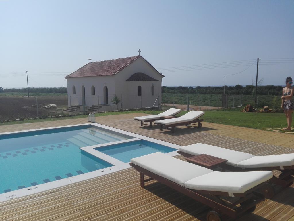 Edem Suites Marathopoli Exterior photo