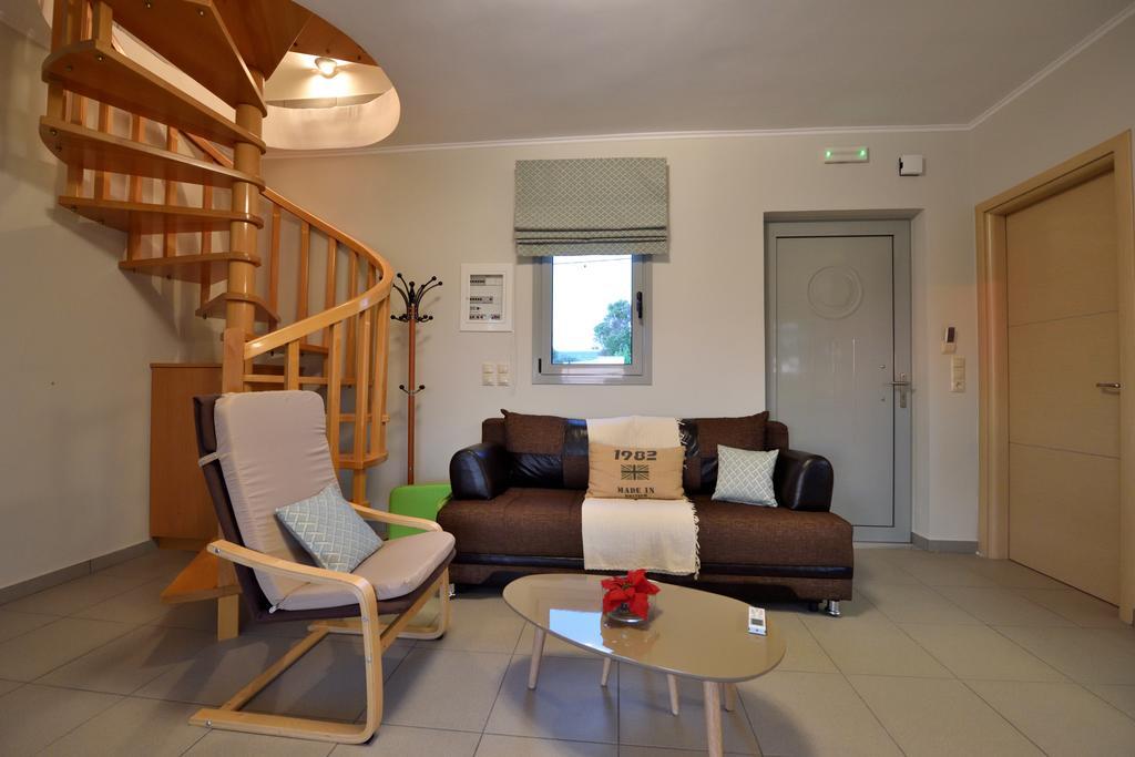 Edem Suites Marathopoli Exterior photo
