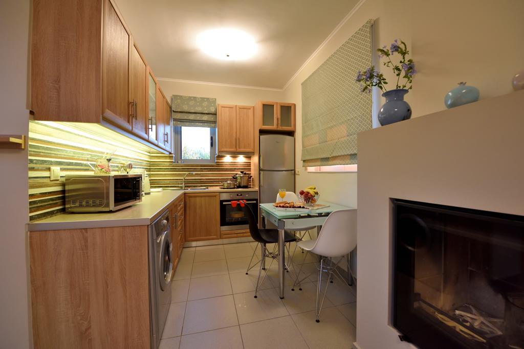 Edem Suites Marathopoli Exterior photo